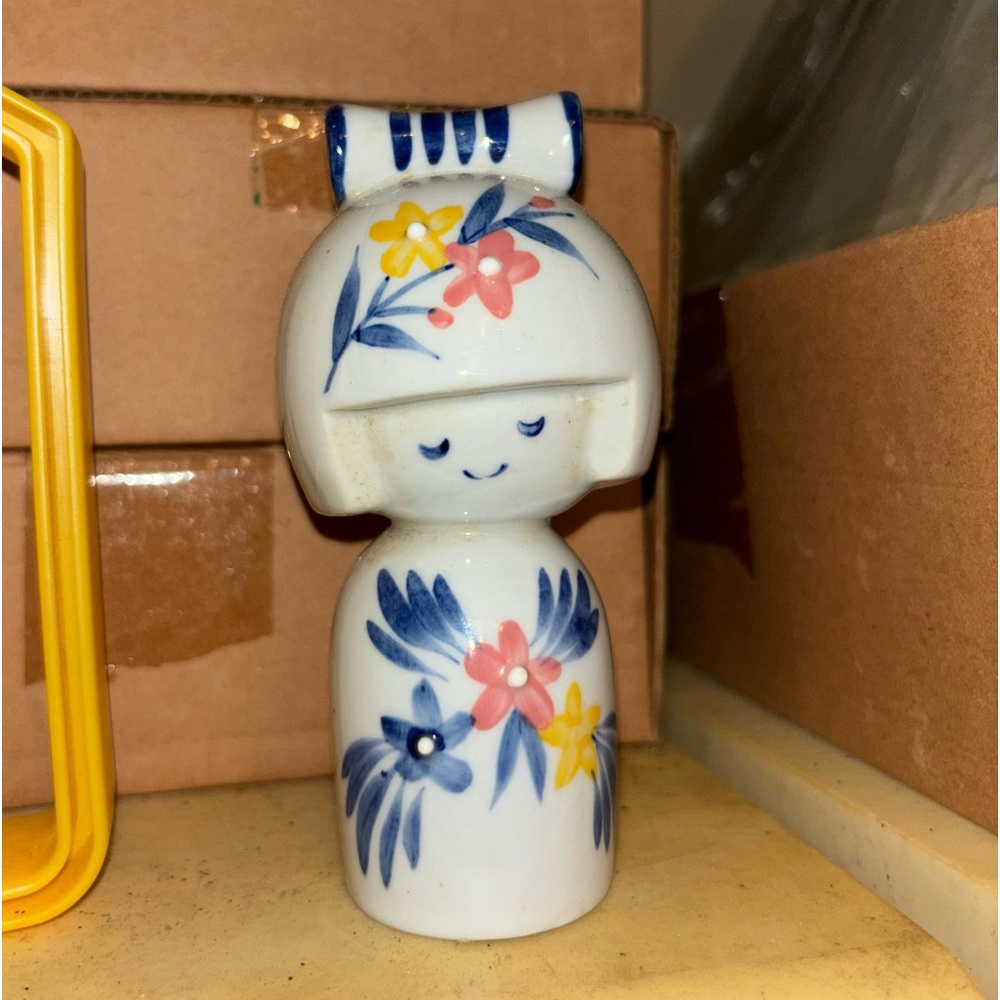 Japanese doll decor